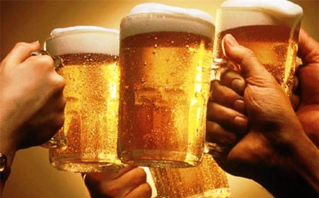 Uống rượu sai khiến gan bị tổn thương gấp 3 lần: Ai mắc 2 sai lầm này thì phải dừng ngay!