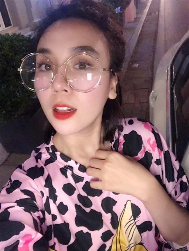 Chân dung bà xã tương lai của Khắc Việt: DJ xinh đẹp và nóng bỏng chẳng kém cạnh hot girl nào! - Ảnh 6.