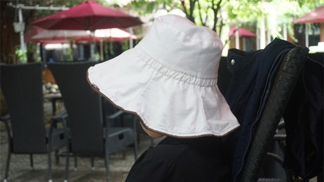 Bị tố xâm hại thiếu niên trong nhà nghỉ, bà chủ trọ nói sẵn sàng kêu gào để chứng minh - Ảnh 3.