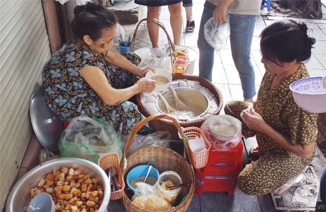 6 quán ăn sáng ngon trên phố cổ, toàn những món siêu hợp với trời lạnh, giá chỉ dưới 30 nghìn - Ảnh 9.