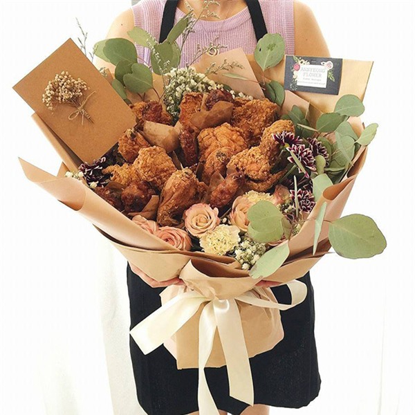 chi em tum tim tam dac voi nhung bo hoa 20/10 phien ban thuc an sieu thiet thuc - 11