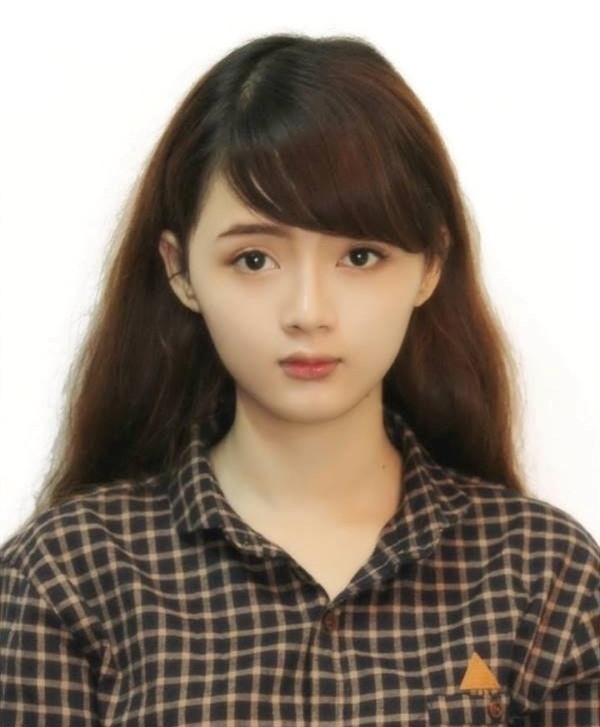 'Hot girl anh the' bong dung noi tieng sau mot dem gio ra sao? hinh anh 1