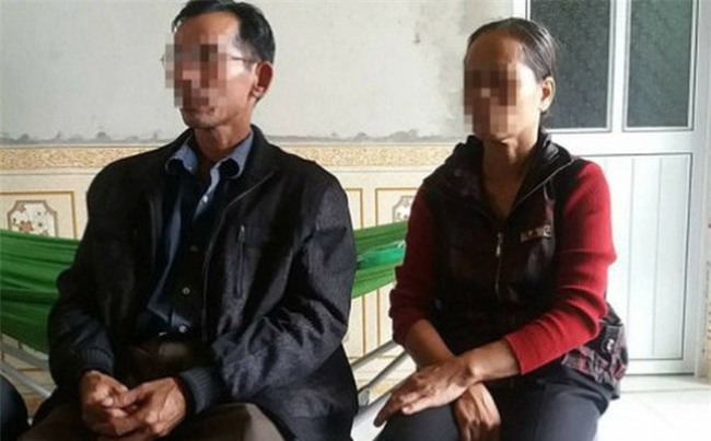 Nước mắt cha mẹ già khi con và cháu tự tử