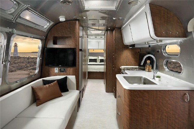 'Nha di dong' sang trong va hien dai cua Airstream hinh anh 4