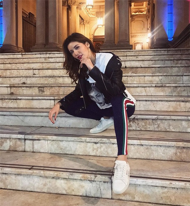 ba me 2 con tang thanh ha gian di, doi lap pham huong chat lu hot nhat tuan qua - 4