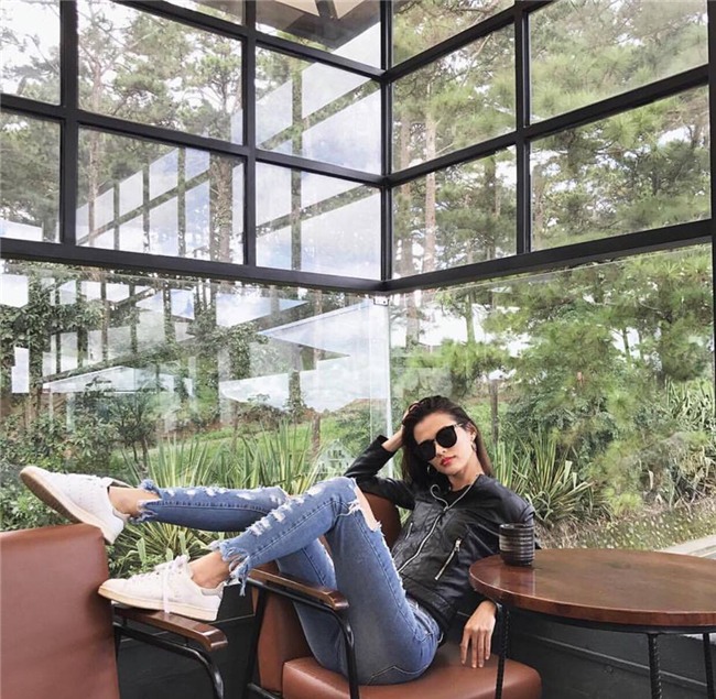 ba me 2 con tang thanh ha gian di, doi lap pham huong chat lu hot nhat tuan qua - 10