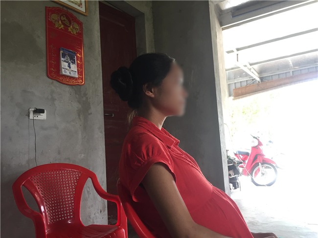 Hà Nội: Nữ sinh lớp 11 tố bị hàng xóm xâm hại đã sinh con trai - Ảnh 1.