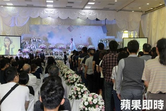 Đám cưới trở thành đám tang sau cái chết bi kịch của cô dâu: Kiếp sau anh mong mình vẫn sẽ là vợ chồng - Ảnh 8.