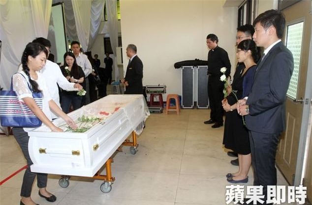 Đám cưới trở thành đám tang sau cái chết bi kịch của cô dâu: Kiếp sau anh mong mình vẫn sẽ là vợ chồng - Ảnh 9.