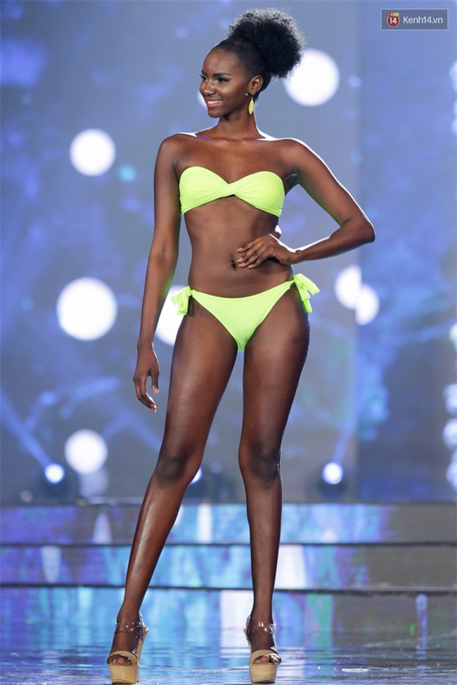 "Mãn nhãn" trước đường cong nóng bỏng của dàn thí sinh "Miss Grand International 2017" trong phần thi bikini tại Bán kết - Ảnh 8.