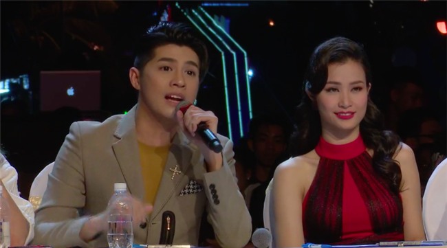 Cười nói vui vẻ trên ghế nóng, Đông Nhi và Noo Phước Thịnh đã nối lại tình bạn thân thiết ngày nào? - Ảnh 2.