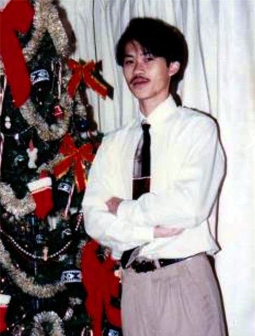 Ngỡ ngàng ngắm ảnh danh hài Hoài Linh bên Vượng Râu 10 năm trước