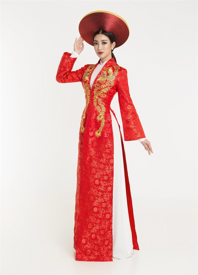 Hoa hậu Đỗ Mỹ Linh tự tin độc tấu đàn bầu trong phần thi tài năng tại Miss World 2017 - Ảnh 2.