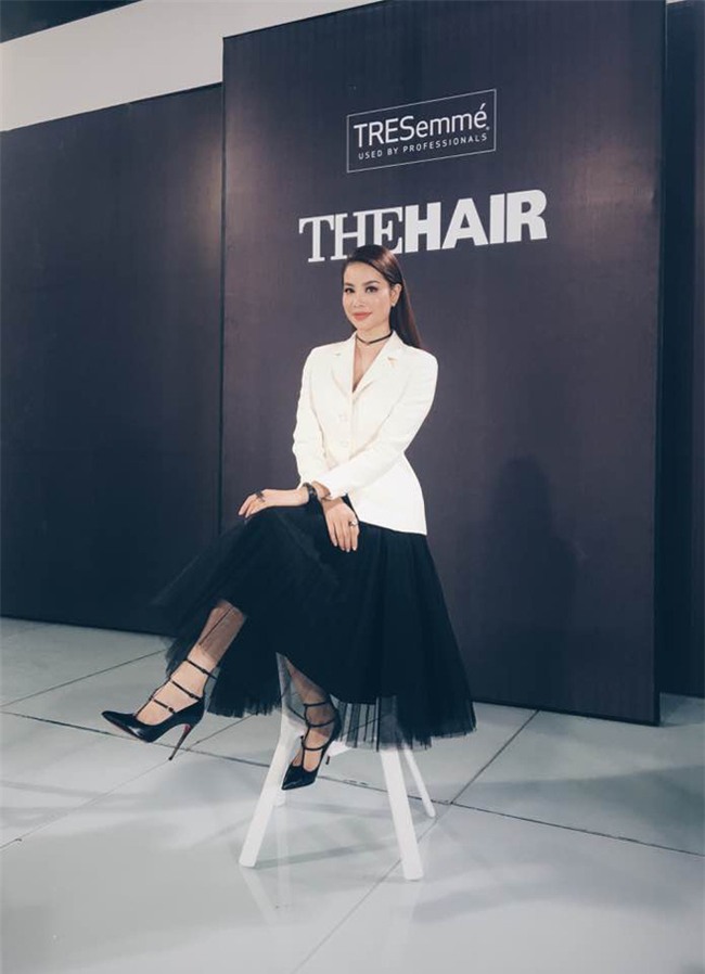 Từ mờ nhạt về nhan sắc lẫn phong cách thời trang, phải mất tận 7 năm Phạm Hương mới có chỗ đứng trong Vbiz - Ảnh 36.