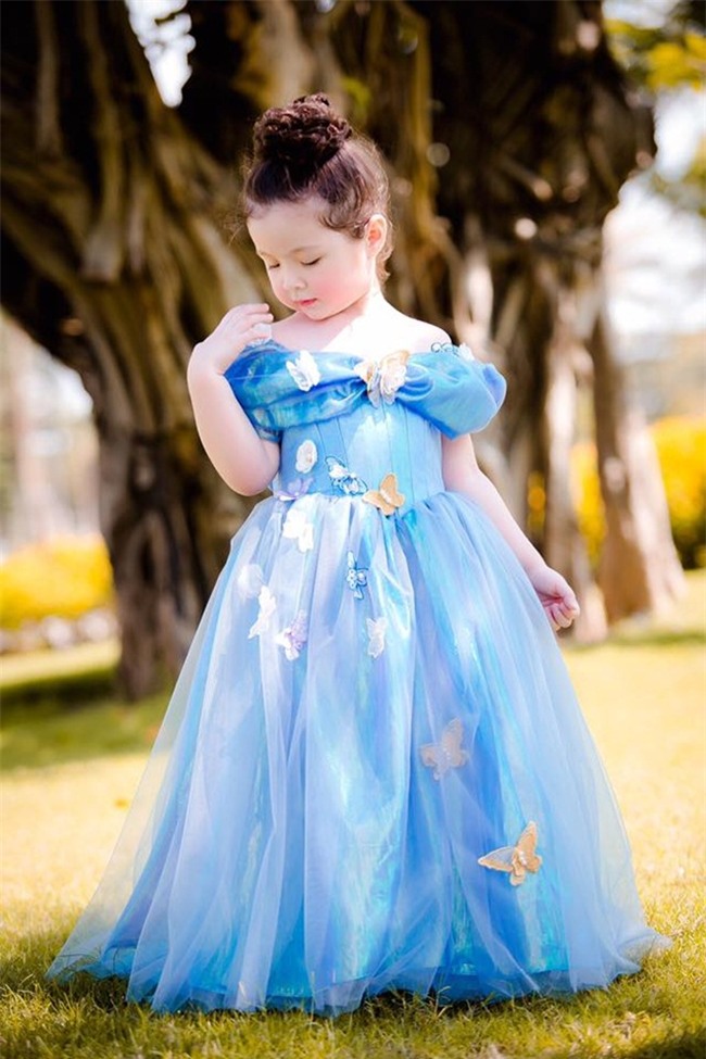 fan tram tro vi 2 'thien than lai' nha elly tran dep nhu cong chua, hoang tu trong tranh - 17