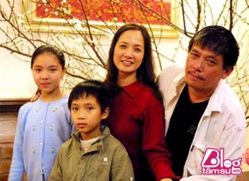 xuanhinh (16) (Custom)