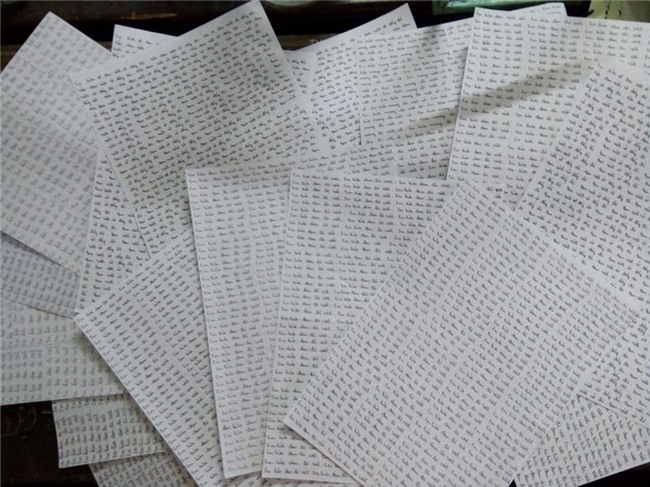 Chép phạt thiếu 1000 lần, nữ sinh tiếp tục bị chép phạt thêm 14000 lần em hứa đem đủ sách - Ảnh 2.