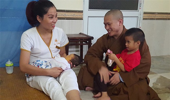 tieng khoc phat ra sau lung tuong phat va cai ket khong ngo - 4