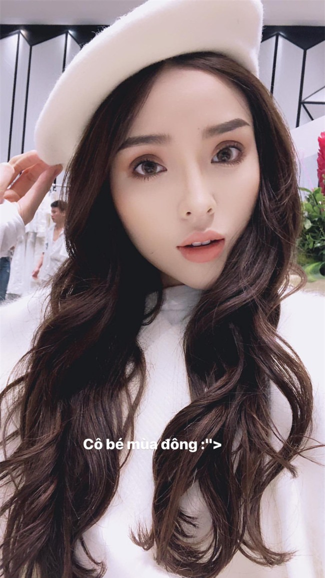 Cắt mí mắt rồi đeo thêm kính áp tròng, Kỳ Duyên nhìn xinh không nhận ra - Ảnh 1.