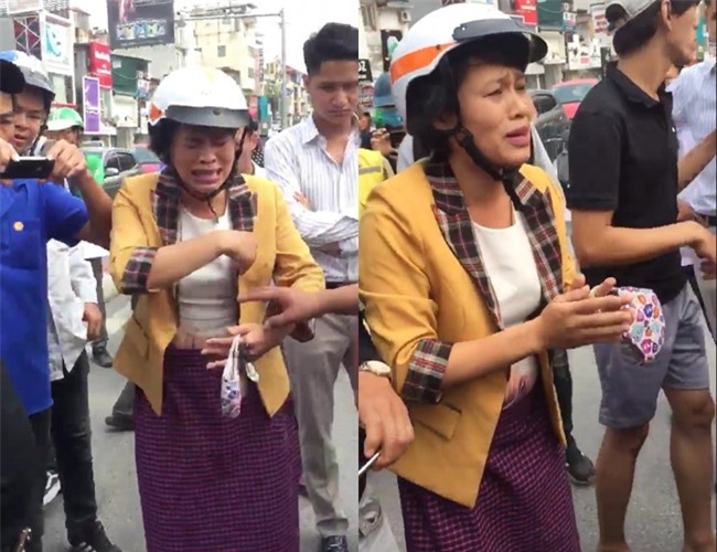 Clip: Nam thanh niên lao thẳng xe máy, chặn bắt đối tượng nghi dàn cảnh giật balo của một phụ nữ trên phố Hà Nội - Ảnh 2.