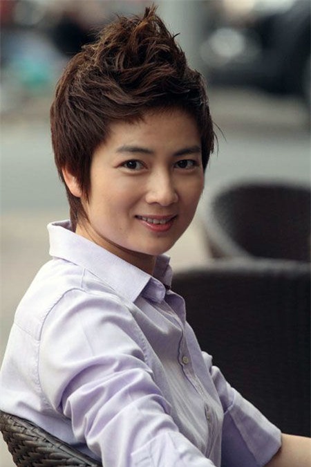 Dòng trạng thái mà Thuý Vinh vừa đăng tải không nhắc gì đến câu chuyện gây tranh cãi.&nbsp;Đồng thời,
nó còn thể hiện sự bình thản của Thuý Vinh trước sóng gió. - Tin sao Viet - Tin tuc sao Viet - Scandal sao Viet - Tin tuc cua Sao - Tin cua Sao