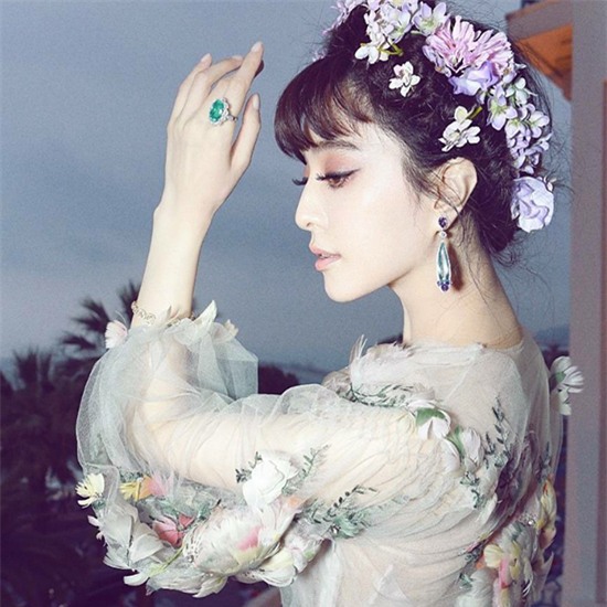 diem danh nhung my nhan dinh dam so huu goc mat nghieng chu s dung chuan - 2