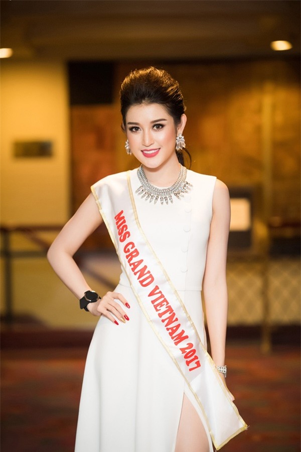 Những lần trượt top khó tin của các nhan sắc Việt trên đấu trường thế giới-1