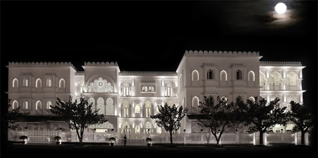 lau dai 15 trieu do cua ong chu khaisilk hoanh trang den muc nao? - 2