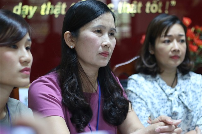 hiệu trưởng,giáo viên,phụ huynh,Cô giáo