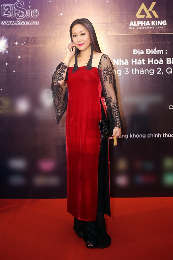 Lê Âu Ngân Anh đăng quang Hoa hậu Đại dương 2017-7