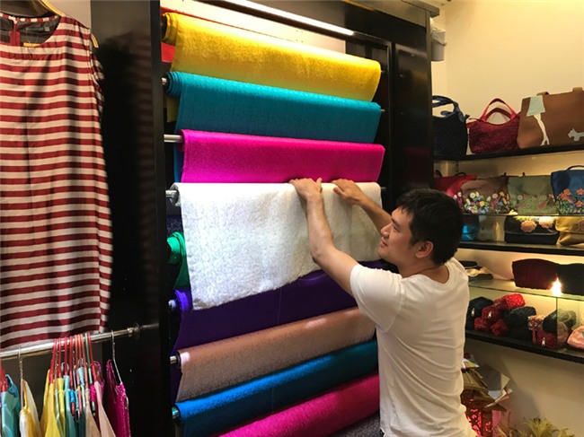 lụa trung quốc,lụa việt nam,phân biệt lụa trung quốc,phân biệt lụa việt nam,làng lụa vạn phúc,khaisilk