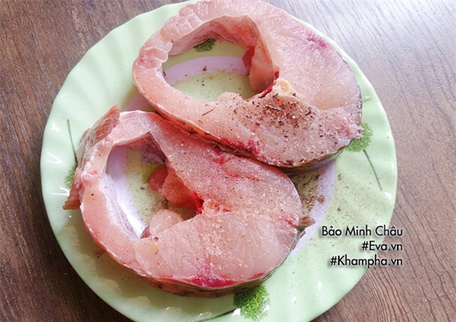 ca kho tieu thom ngon, nong hoi bao nhieu com cung het - 2