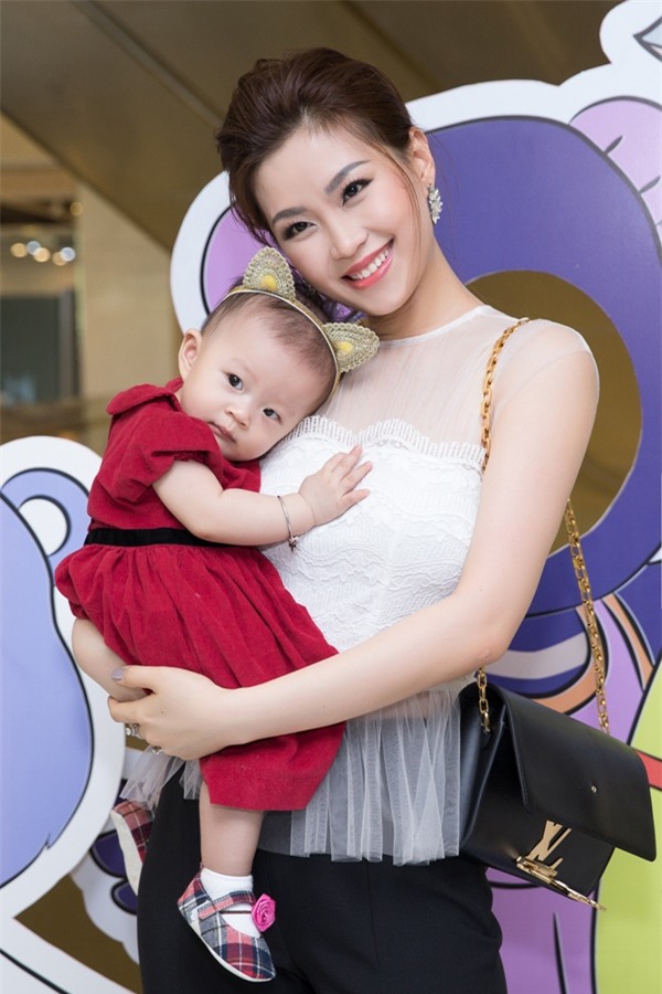 Những Bông hậu hiếm hoi không vướng nghi án thẩm mỹ của showbiz Việt - Ảnh 13.