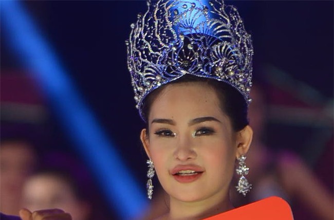 Cận cảnh nhan sắc 5 Hoa hậu bị ném đá dữ dội nhất ở thế giới và Việt Nam - Ảnh 16.