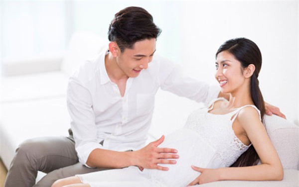 toi phat chan vi cu chuan bi "lam tran" la chong lai... lan ra ngat - 1
