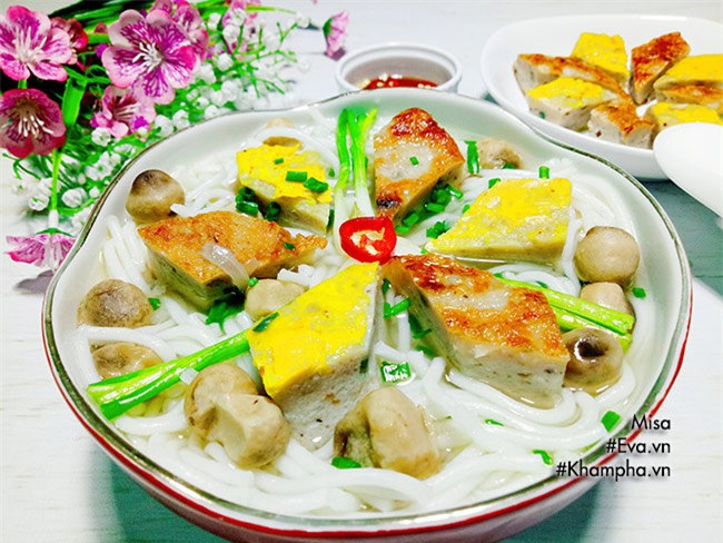 banh canh cha ca dam da, hap dan ca nha boi vi thom ngon - 15