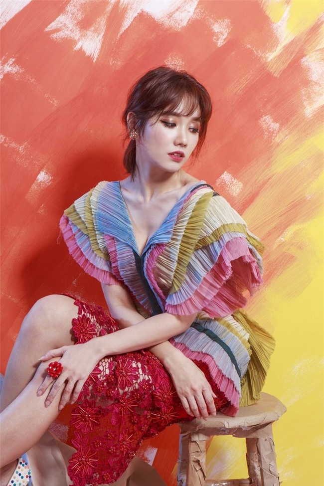 Ngay thời điểm chia tay đó, Tiến Đạt chủ động nhắn tin nói rằng anh sẽ là người đứng ra để nói rõ về thời gian chia tay, lý do và anh là người chủ động để Hari Won đỡ bị áp lực từ dư luận. - Tin sao Viet - Tin tuc sao Viet - Scandal sao Viet - Tin tuc cua Sao - Tin cua Sao