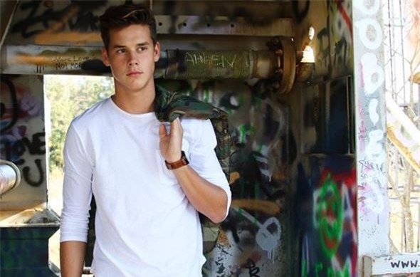 Vận động viên nhảy cầu đẹp trai như nam thần công khai mình là Gay - Ảnh 11.