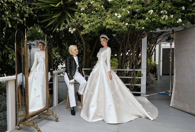 Cùng với Song Hye Kyo, nhiều người đẹp cũng diện thiết kế váy cưới của Dior trong ngày trọng đại-8