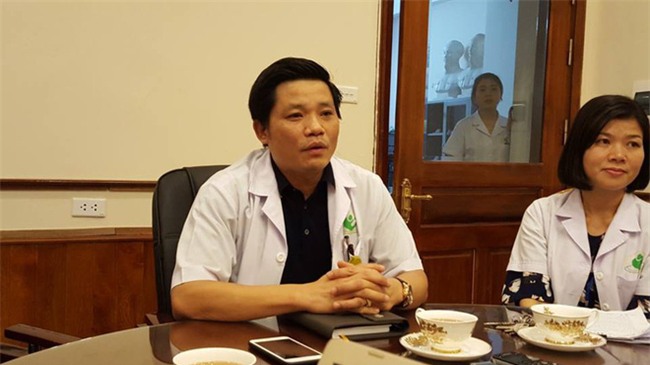 Lý do bảo vệ bệnh viện Phụ Sản Hà Nội đánh rách mặt người nhà bệnh nhân - Ảnh 1.