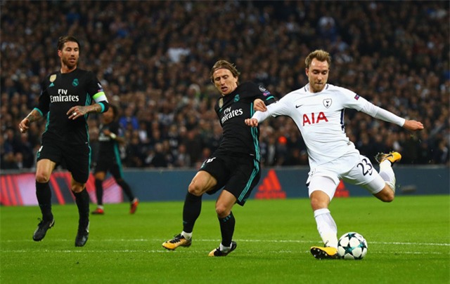 Eriksen nâng tỷ số lên 3-0 cho Tottenham