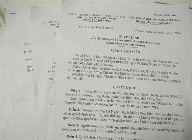 nguoi me suot 1 nam doi lai con bi chong "bat" tu khi 5 thang tuoi - 3