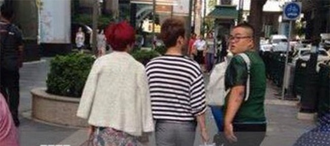 Sơn Tùng và Thiều Bảo Trâm từng bị phát hiện đi du lịch cùng nhau. - Tin sao Viet - Tin tuc sao Viet - Scandal sao Viet - Tin tuc cua Sao - Tin cua Sao