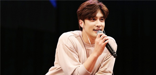 9 sao showbiz Hàn đình đám từng chơi thể thao cực đỉnh - Ảnh 1.