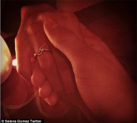 Đây là tình sử của Justin và Selena suốt 7 năm qua: Dài và dai chẳng kém Cô dâu 8 tuổi! - Ảnh 9.