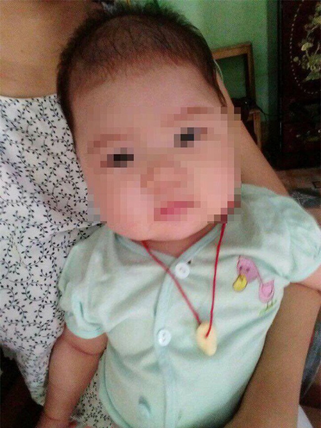 Tuyên Quang: Giữa đêm người nhà ôm thi thể bé gái 5 tháng tuổi quay lại BV yêu cầu làm rõ cái chết bất thường - Ảnh 3.