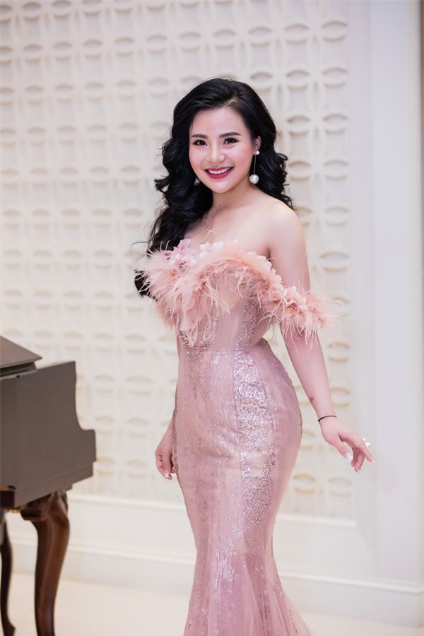 Con đường nhanh như chớp từ bán hàng online đến tập đoàn sở hữu nhiều đại sứ thương hiệu là người nổi tiếng nhất VN - Ảnh 3.