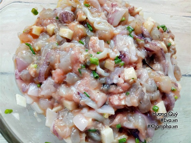 nem hai san chien xu vang uom gion rum - 3