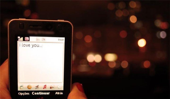 bi quyet khoi goi lai cam xuc nong nhiet khi "yeu" nhu thua ban dau cho cac cap vo chong - 4