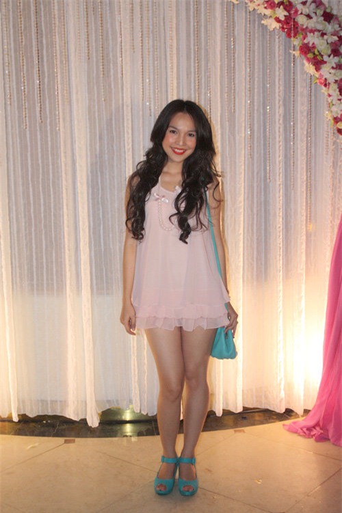 khong rieng gi chuong tu di, nhieu sao cung bi chi trich khi "noi hon co dau" - 11